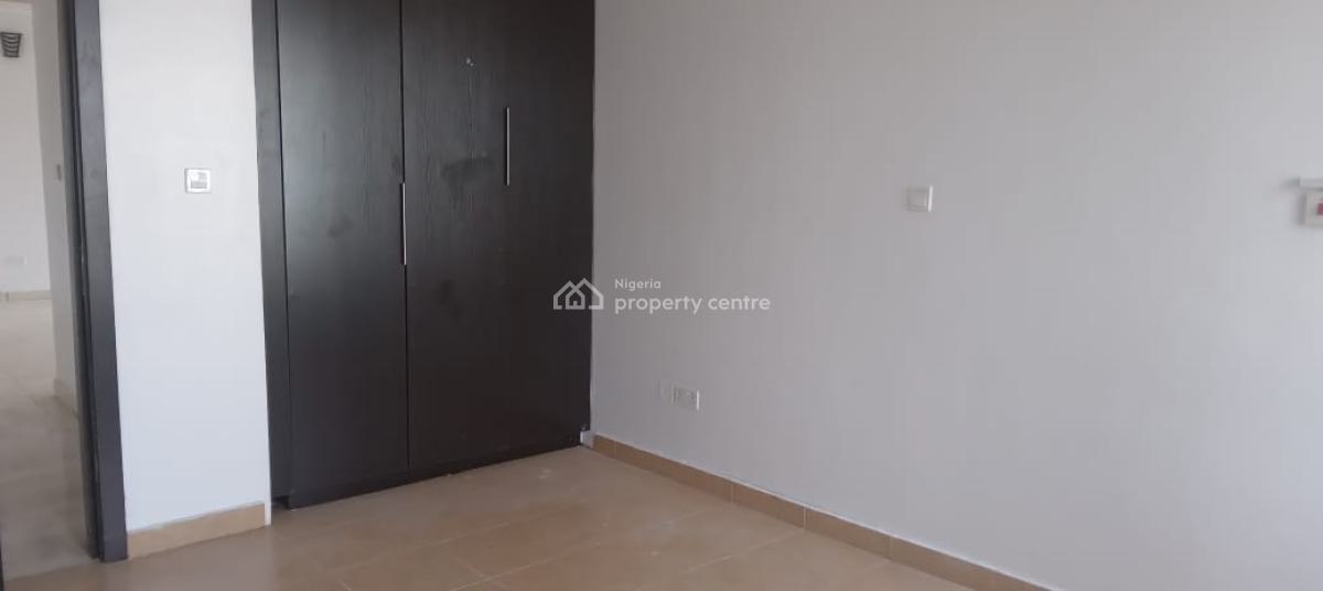 Spacious 3 Bedroom Apartment, 2nd Toll Gate, Oral Estate, Lekki, Lagos, Flat / Apartment for Sale