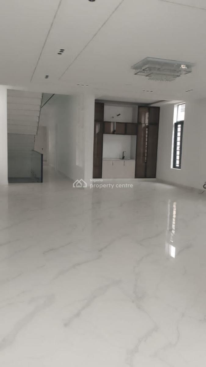 6 Bedroom Fully Detached Duplex with Bq -- Governors Consent, Bera Estate, Chevron Drive, Lekki, Lagos, Detached Duplex for Sale
