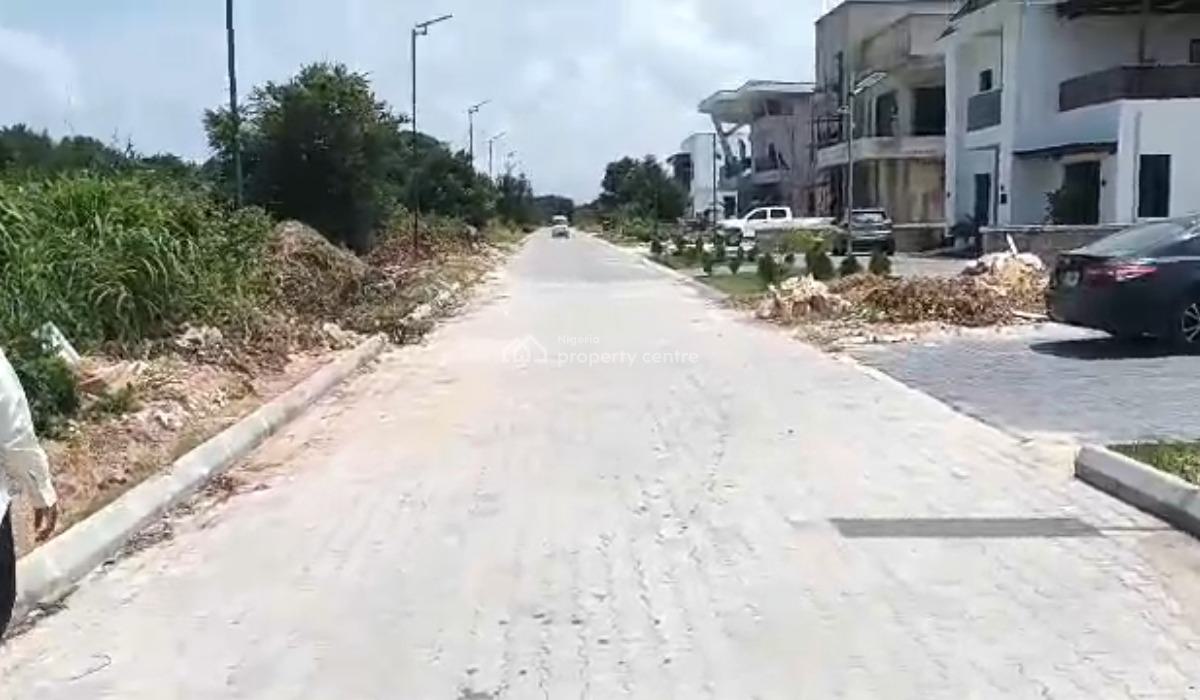 a Distress Waterfront 600 Square Meters, Lakowe Lake Golf Estate, Lakowe, Ibeju Lekki, Lagos, Residential Land for Sale