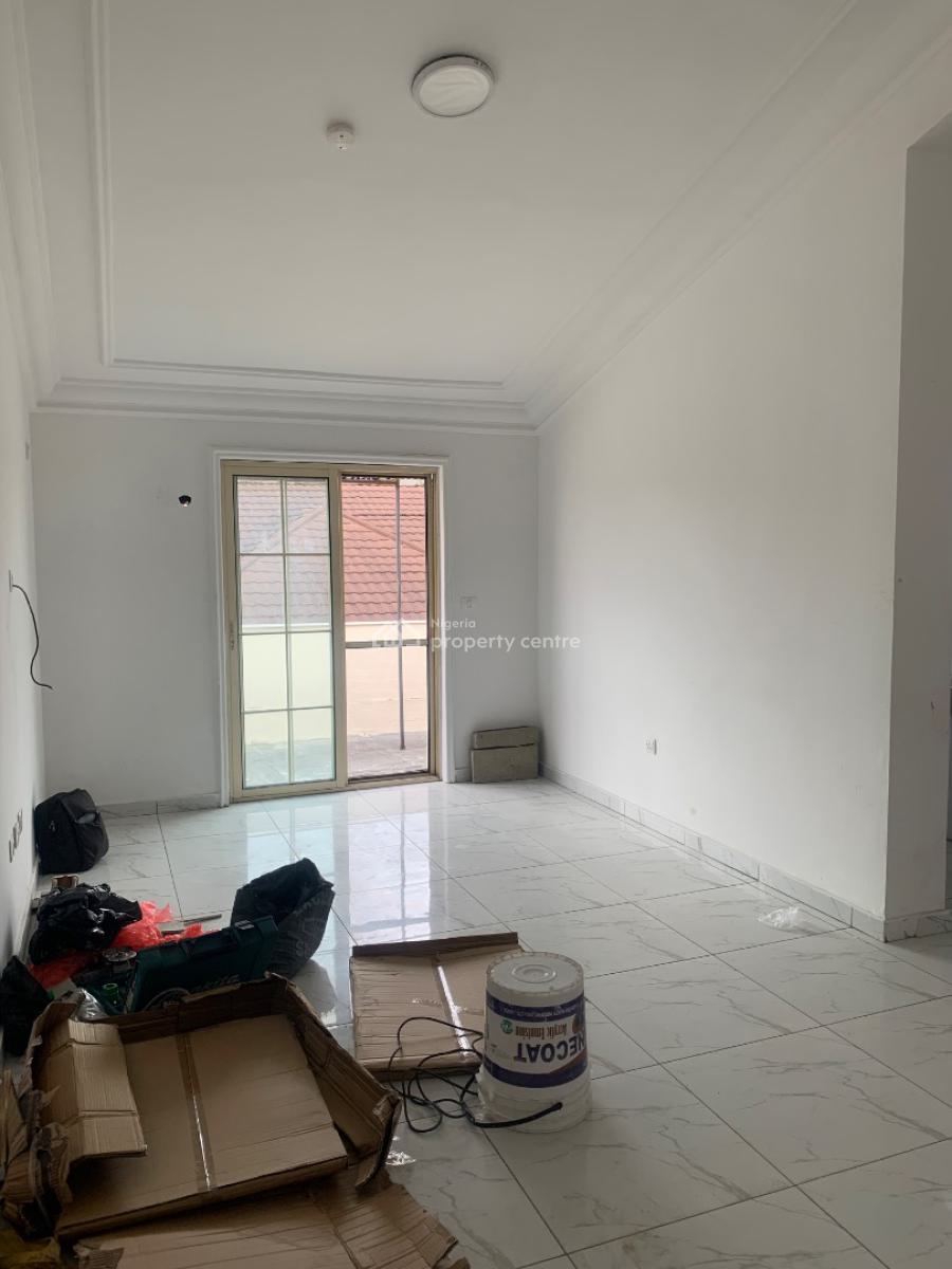 Spacious Self Serviced 5 Bedroom Penthouse Apartment, Off Freedom Way, Lekki Phase 1, Lekki, Lagos, Flat / Apartment for Rent