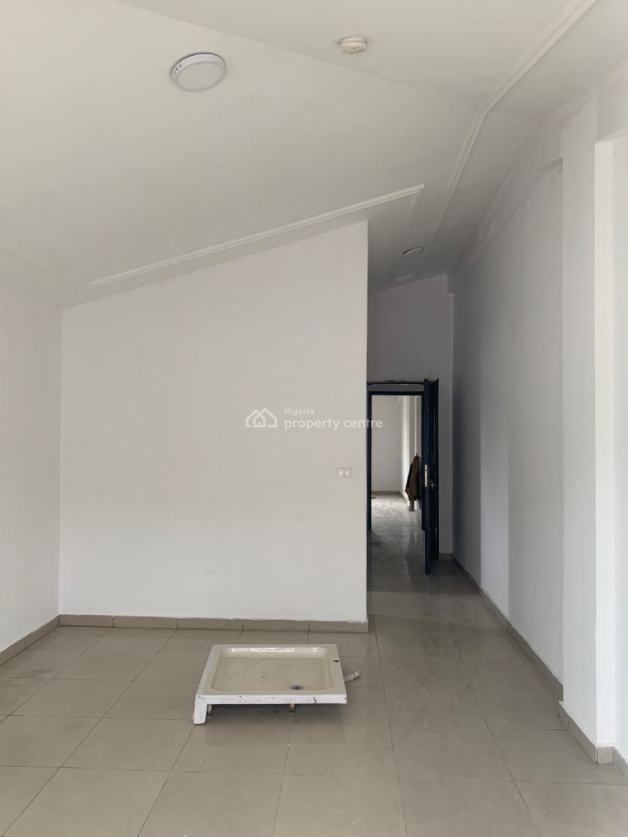 Spacious Self Serviced 5 Bedroom Penthouse Apartment, Off Freedom Way, Lekki Phase 1, Lekki, Lagos, Flat / Apartment for Rent
