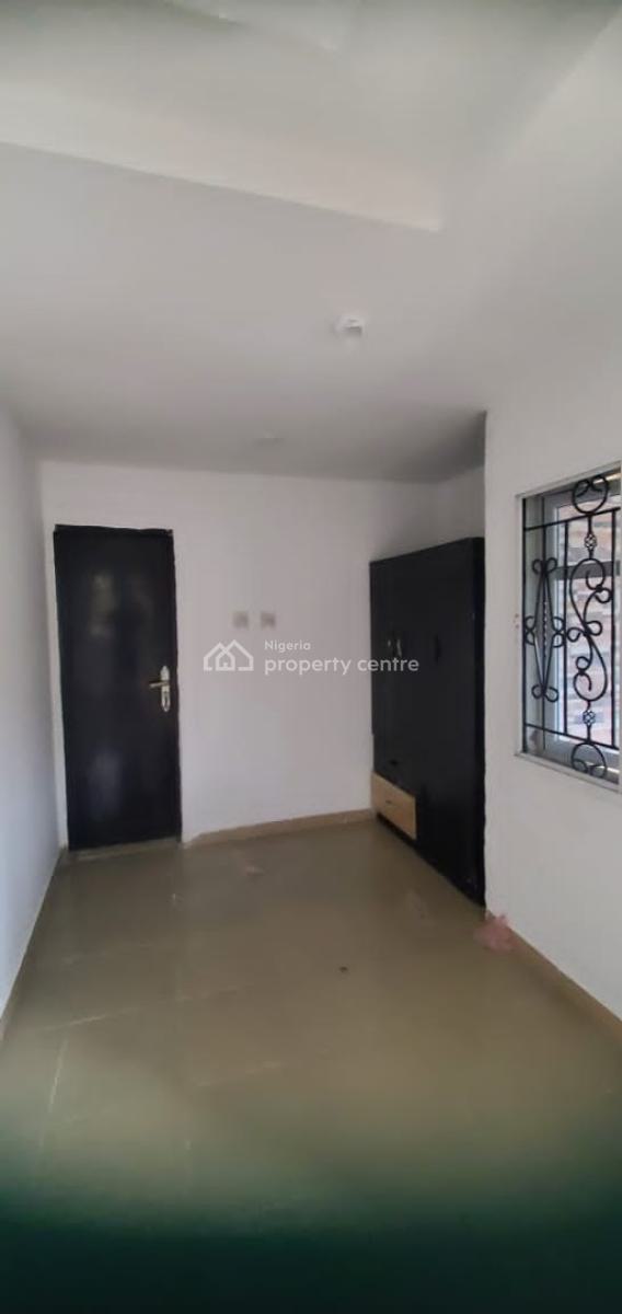 *standard Mini-flat, Ground Floor Unit, Off Admiralty Way, Lekki Phase 1, Lekki, Lagos, Mini Flat (room and Parlour) for Rent