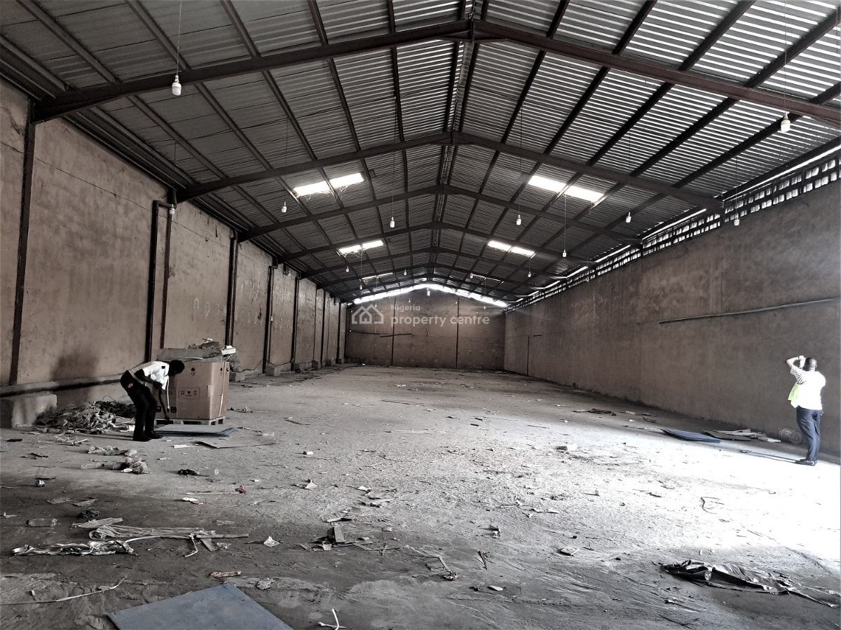 Warehouse Capacity of 920sqm, Gbagada Industrial Area, Gbagada, Lagos, Warehouse for Rent