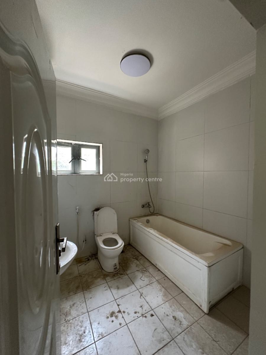 4 Bedroom Terrace Duplex with Green Area, Guzape District, Abuja, Terraced Duplex for Rent