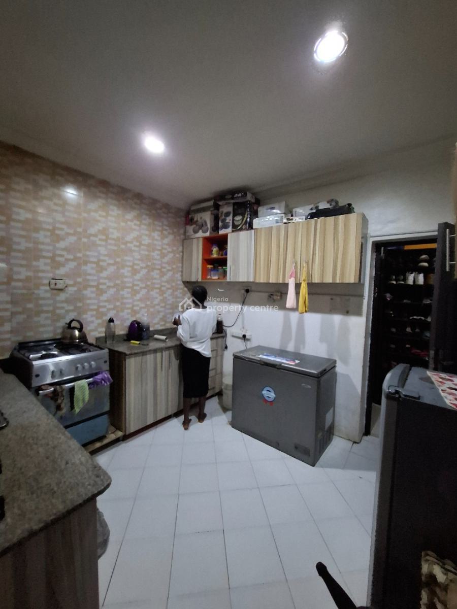 Standard Two Bedroom Apartment, Dawaki, Gwarinpa, Abuja, Flat / Apartment for Rent