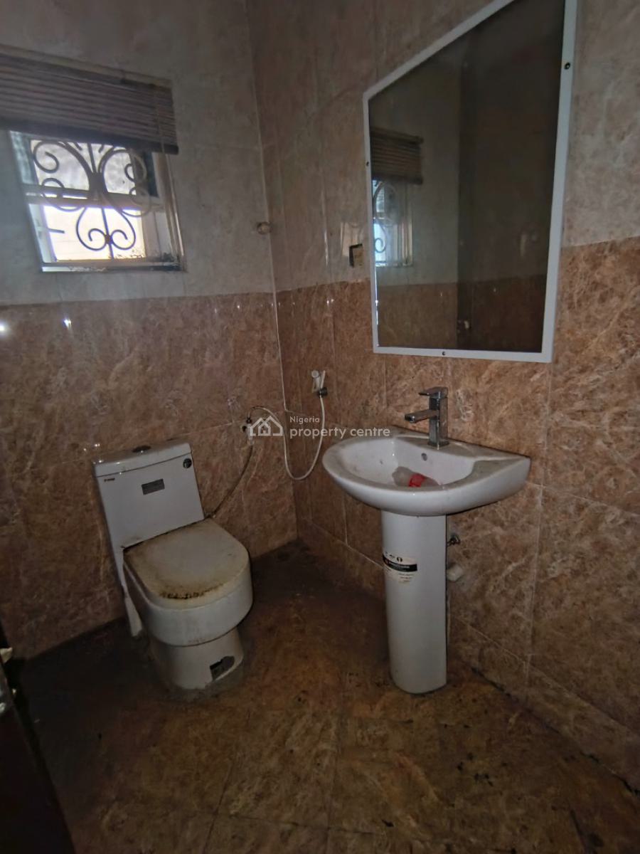 Spacious 5bedroom with 2 Units of 2bed, Ogunfayo, Awoyaya, Ibeju Lekki, Lagos, Detached Duplex for Sale