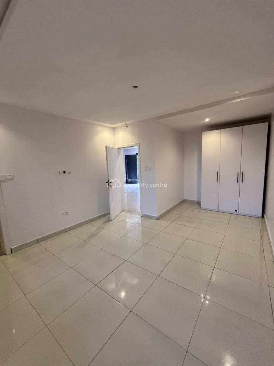 1 Bedrooms Apartment, Lekki Phase 1, Lekki, Lagos, Block of Flats for Sale