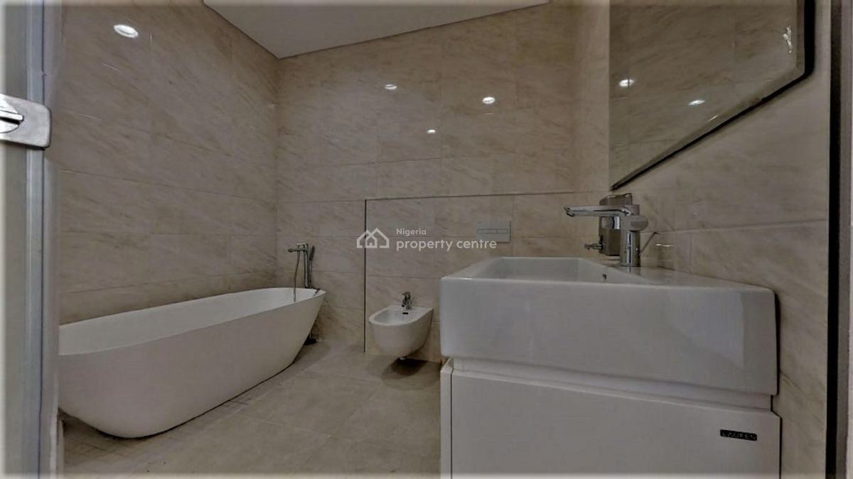 18-floor Tower Mixed-use Development, Victoria Island (vi), Lagos, Plaza / Complex / Mall for Sale