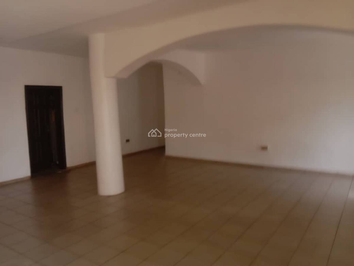 Renovated Three Bedrooms Flat, Kado, Abuja, Flat / Apartment for Rent