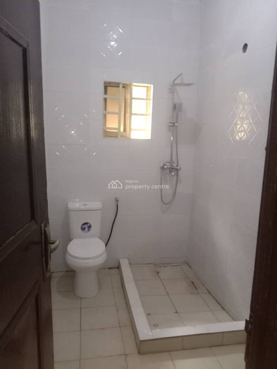 Renovated Three Bedrooms Flat, Kado, Abuja, Flat / Apartment for Rent