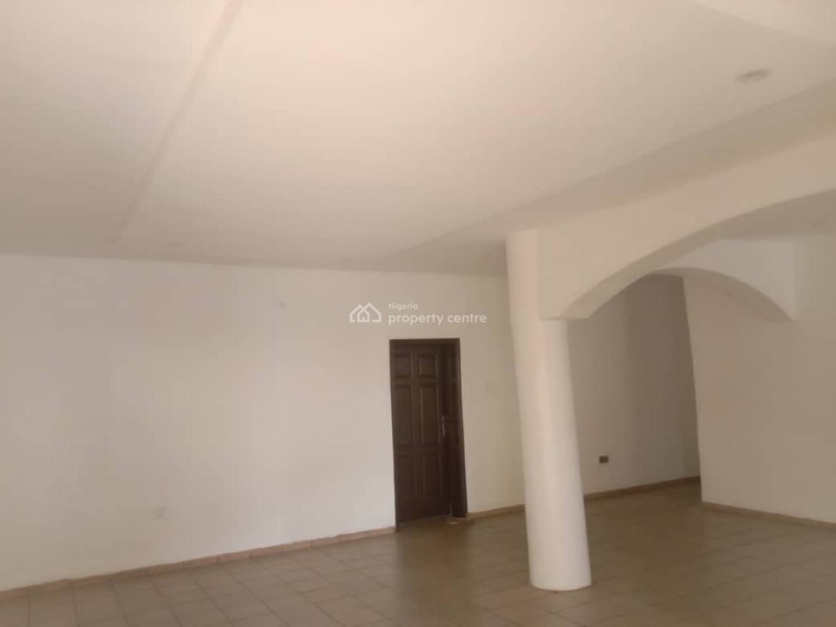 Renovated Three Bedrooms Flat, Kado, Abuja, Flat / Apartment for Rent