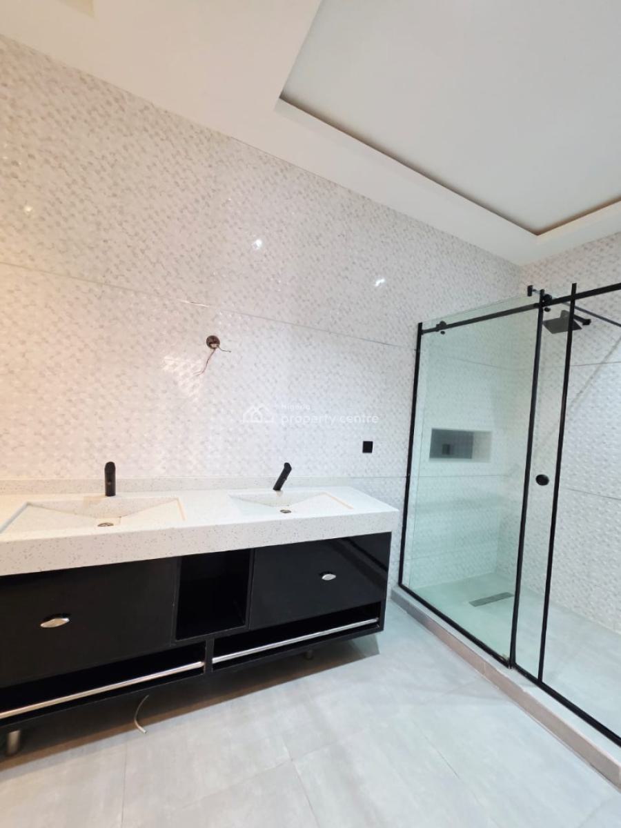 5bedrooms Penthouse with 2bq, Old Ikoyi, Ikoyi, Lagos, Flat / Apartment for Sale