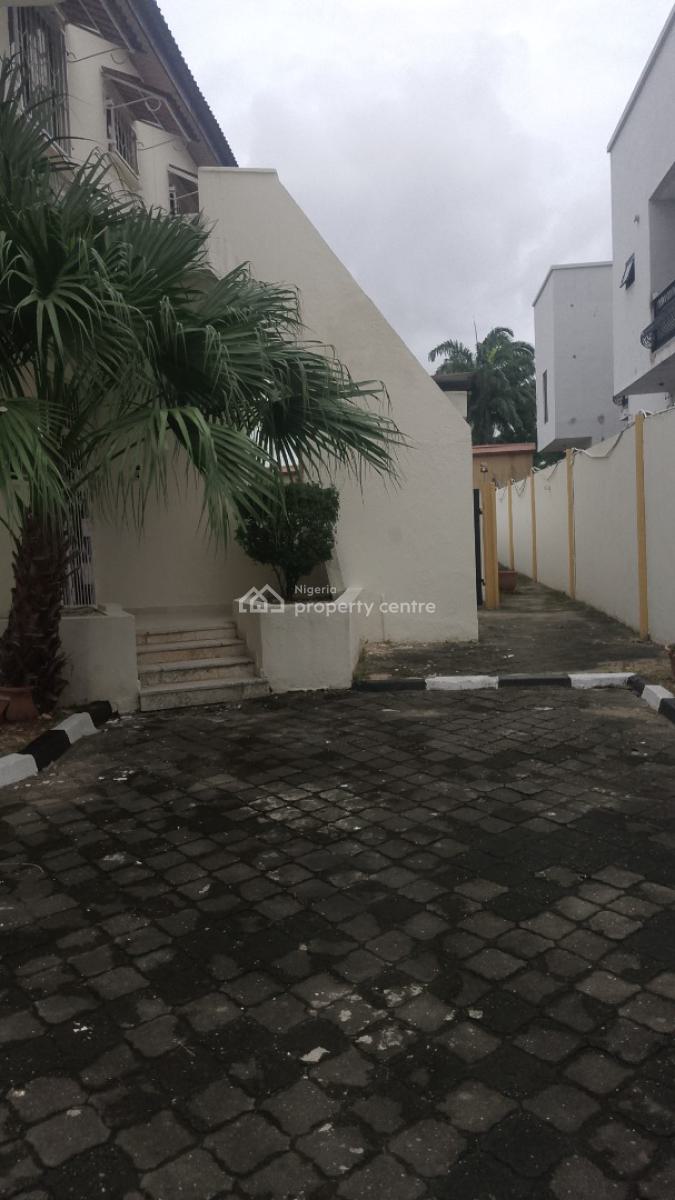 Luxury 4 Bedroom Fully Detached Duplex with a 1bedroom Bq, Victoria Garden City Estate, Lekki, Lagos, Flat / Apartment for Rent