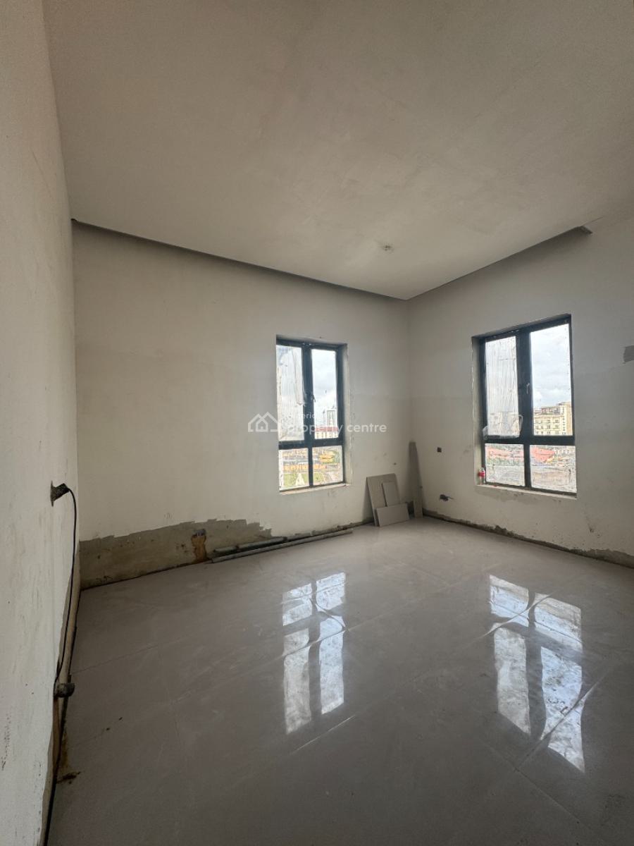 Newly Build 2bedroom Penthouse with Bq, Admiralty Way Lekki Phase1, Lekki Phase 1, Lekki, Lagos, Flat / Apartment for Sale