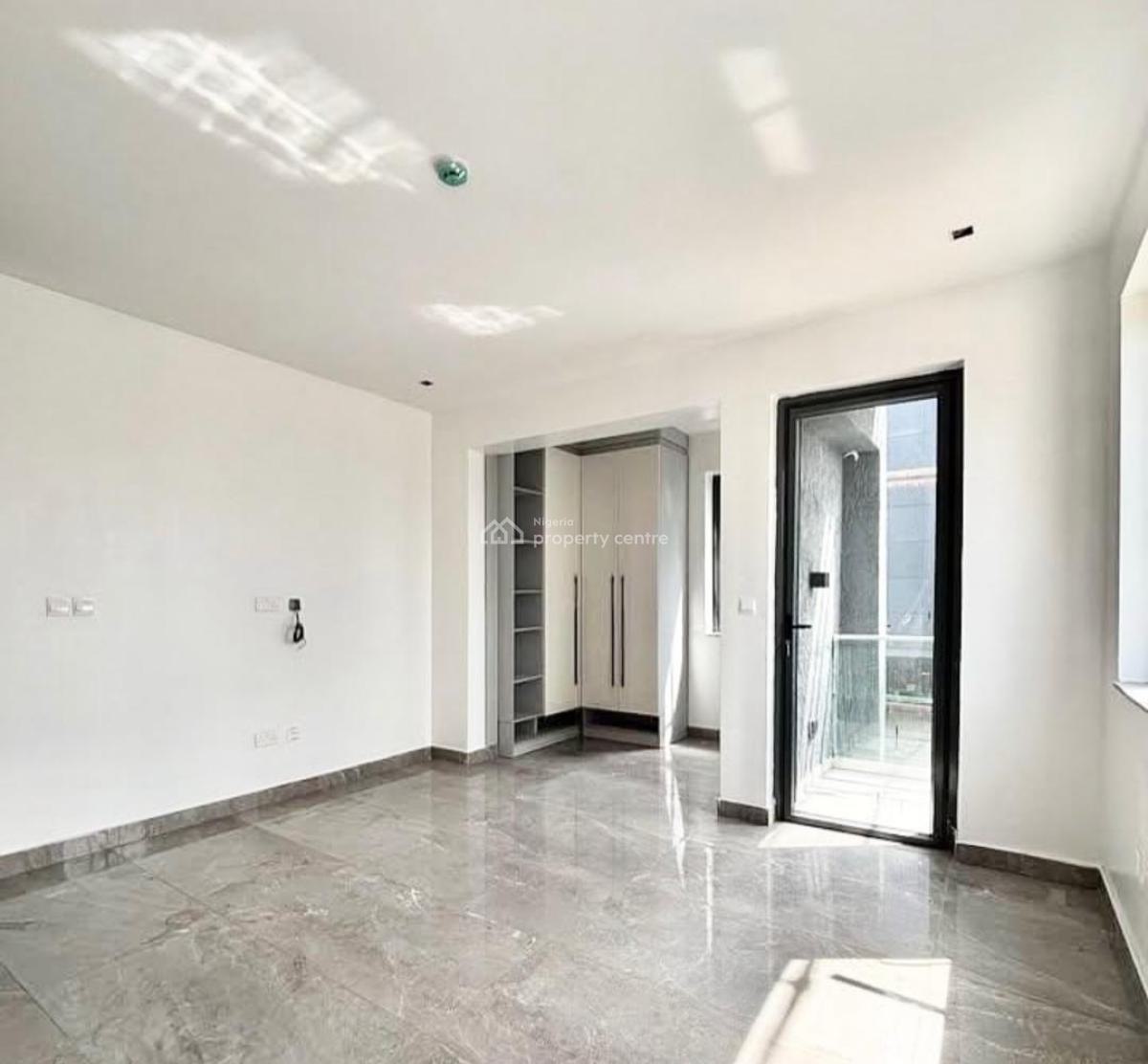 Luxury 2bedroom Apartment with Swimming Pool, Freedom Way Lekki Phase 1, Lekki, Lagos, Flat / Apartment for Rent