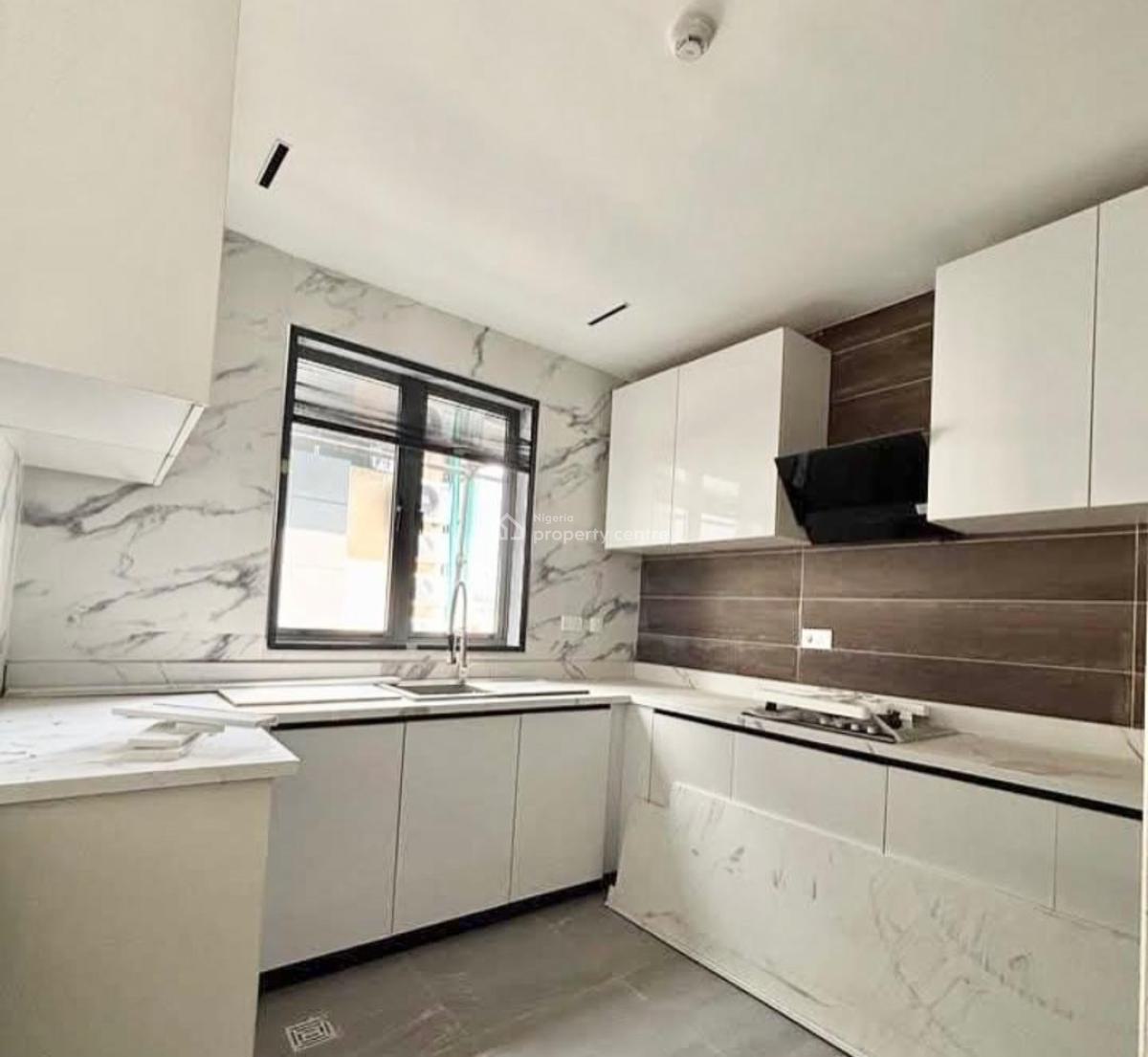 Luxury 2bedroom Apartment with Swimming Pool, Freedom Way Lekki Phase 1, Lekki, Lagos, Flat / Apartment for Rent