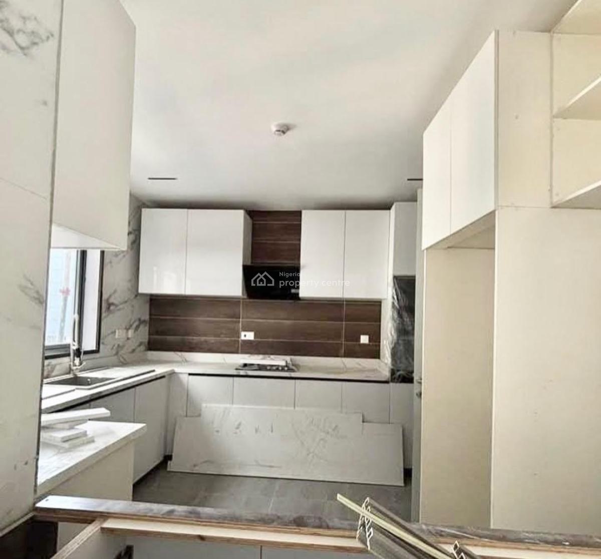 Luxury 2bedroom Apartment with Swimming Pool, Freedom Way Lekki Phase 1, Lekki, Lagos, Flat / Apartment for Rent