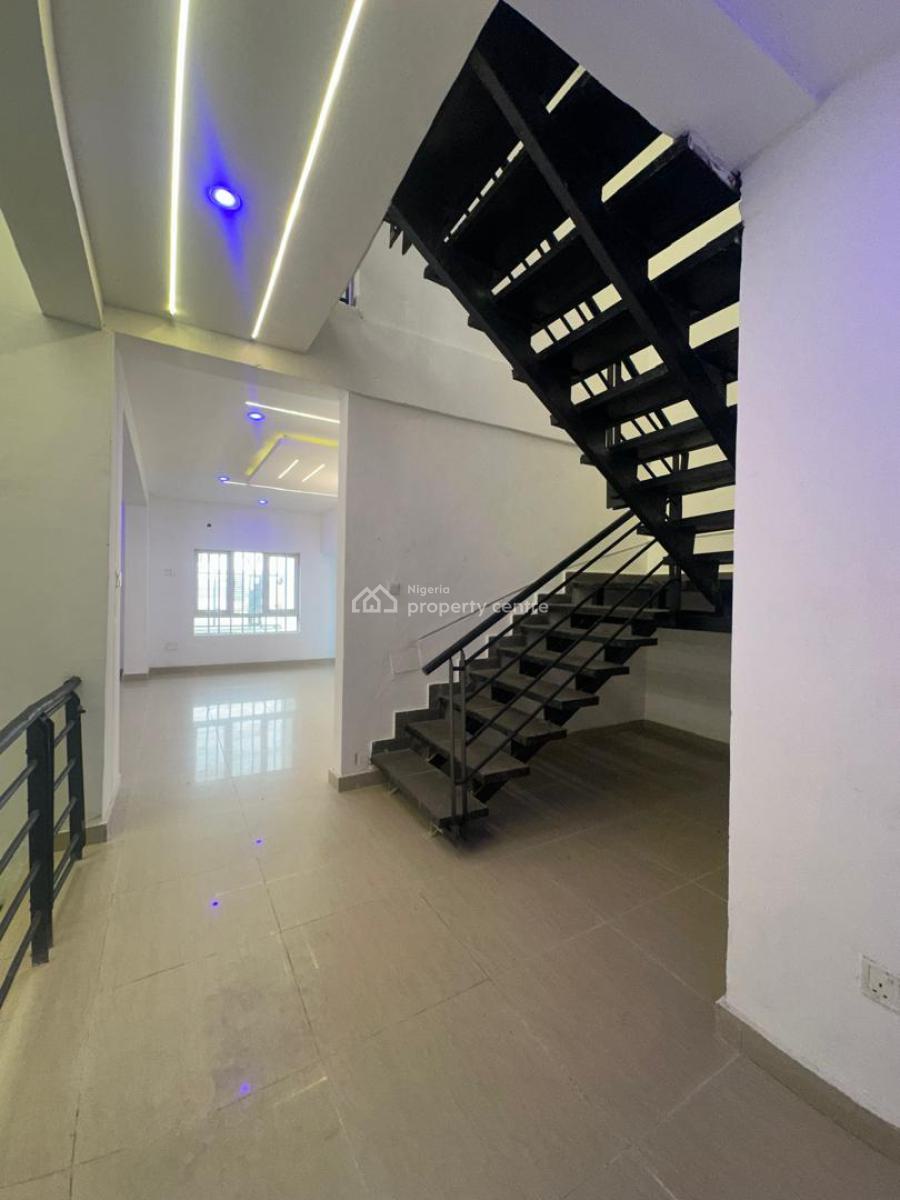 Super Spacious Self Compound 4 Bed Terrace  Duplex + Massive Bq, Ikota, Lekki, Lagos, Terraced Duplex for Sale