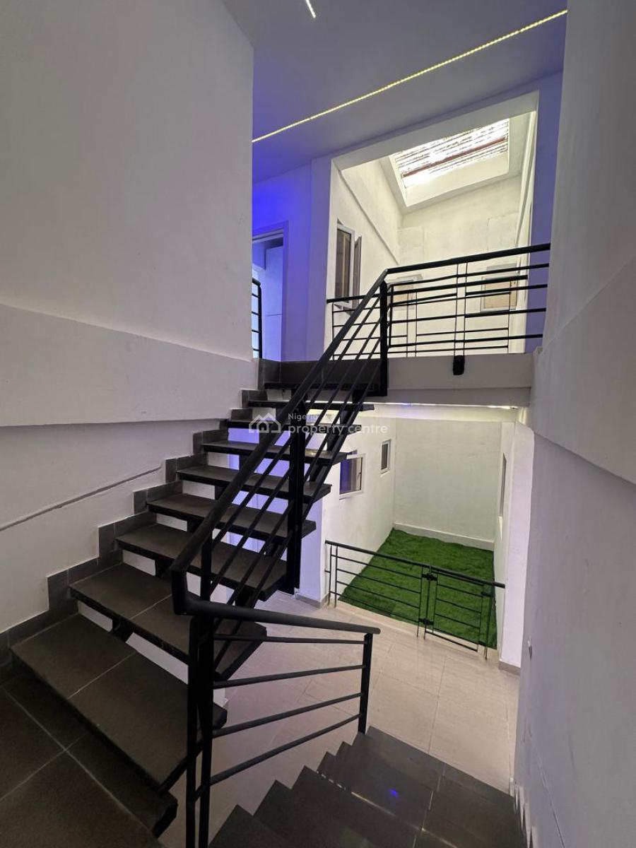 Super Spacious Self Compound 4 Bed Terrace  Duplex + Massive Bq, Ikota, Lekki, Lagos, Terraced Duplex for Sale