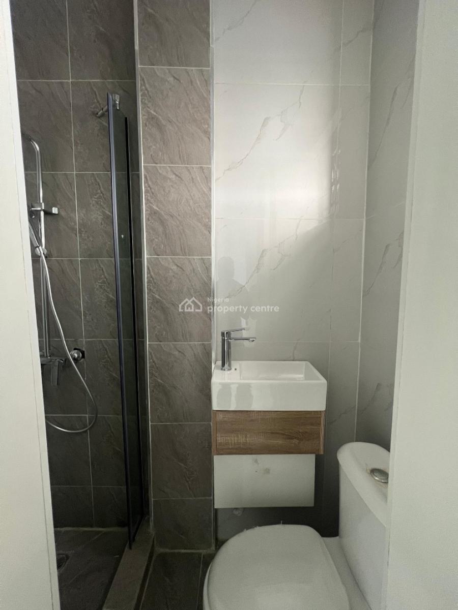 Fully Serviced 3 Bed Apartment with Communal Pool, Gym & Bq, Ajah, Lagos, Flat / Apartment for Sale