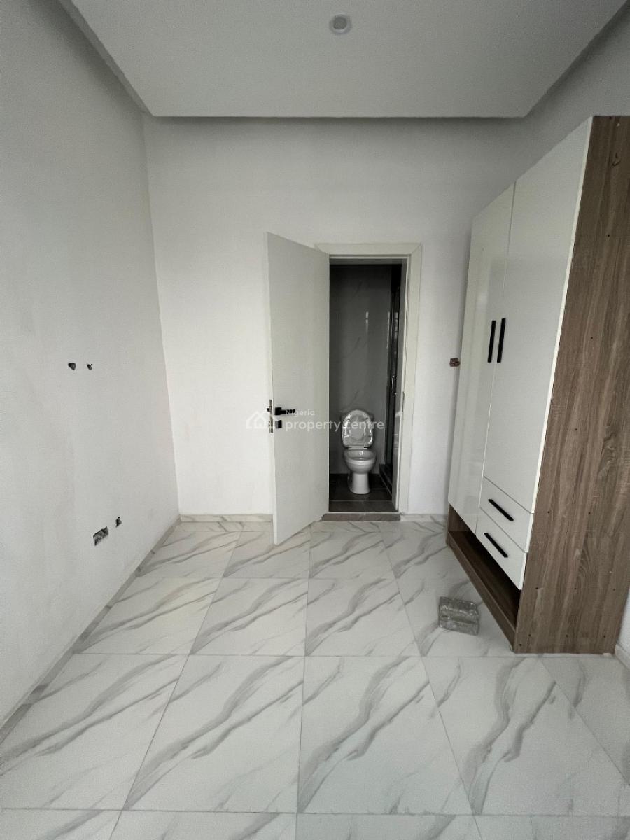 Fully Serviced 3 Bed Apartment with Communal Pool, Gym & Bq, Ajah, Lagos, Flat / Apartment for Sale
