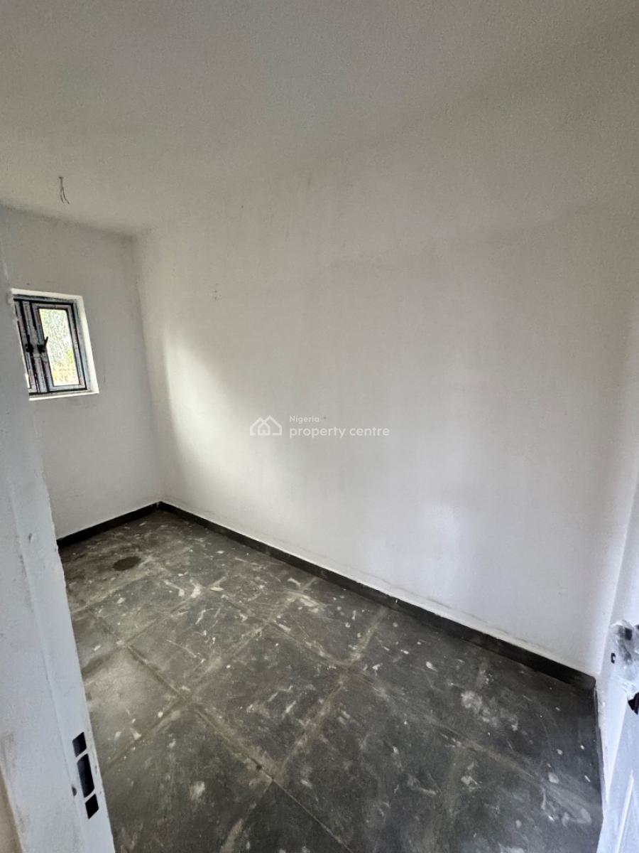 Excellent & Exceptional Finished 3 Bedroom Massive Apartments, Off Oladipo Diya Way Behind Gudu Market, Gaduwa, Abuja, Flat / Apartment for Sale