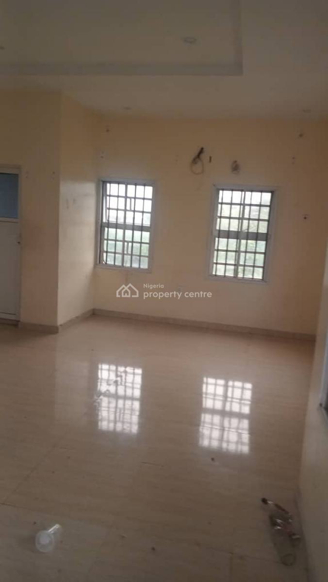 Beautiful Luxurious Share Apartment By Abraham Adesanya Estate Ajaajah, Alasia General Paint Bus Stop Abraham Adesanya Estate Ajah, Ajah, Lagos, Self Contain (single Rooms) for Rent