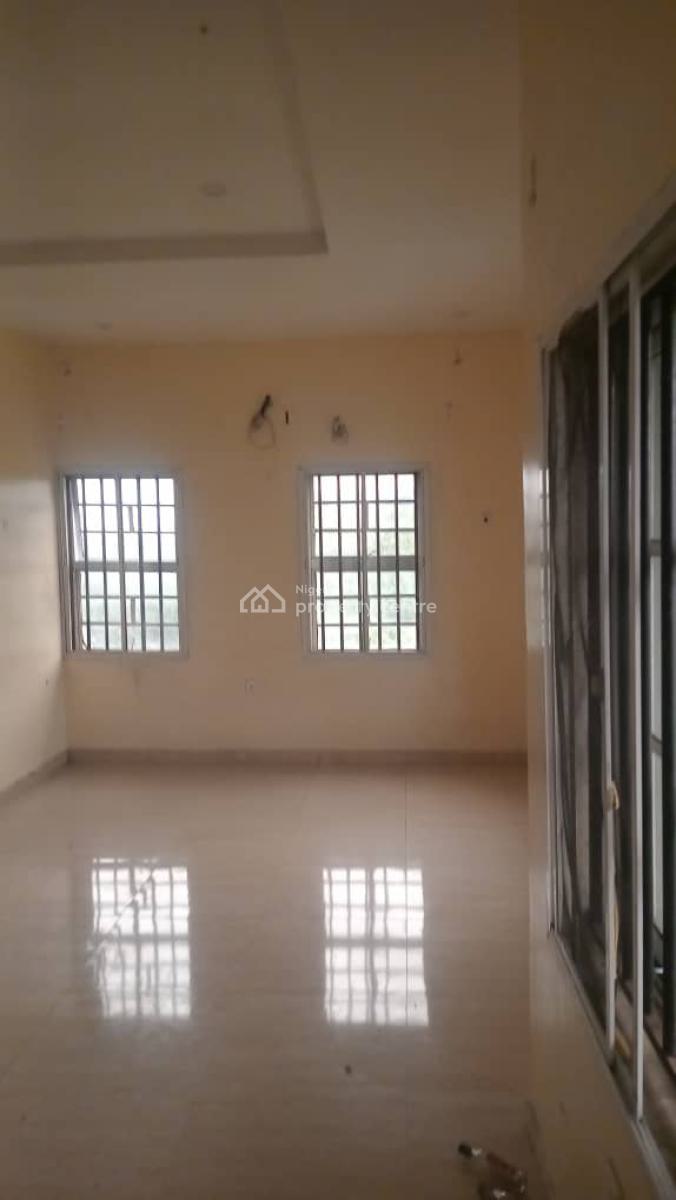 Beautiful Luxurious Share Apartment By Abraham Adesanya Estate Ajaajah, Alasia General Paint Bus Stop Abraham Adesanya Estate Ajah, Ajah, Lagos, Self Contain (single Rooms) for Rent
