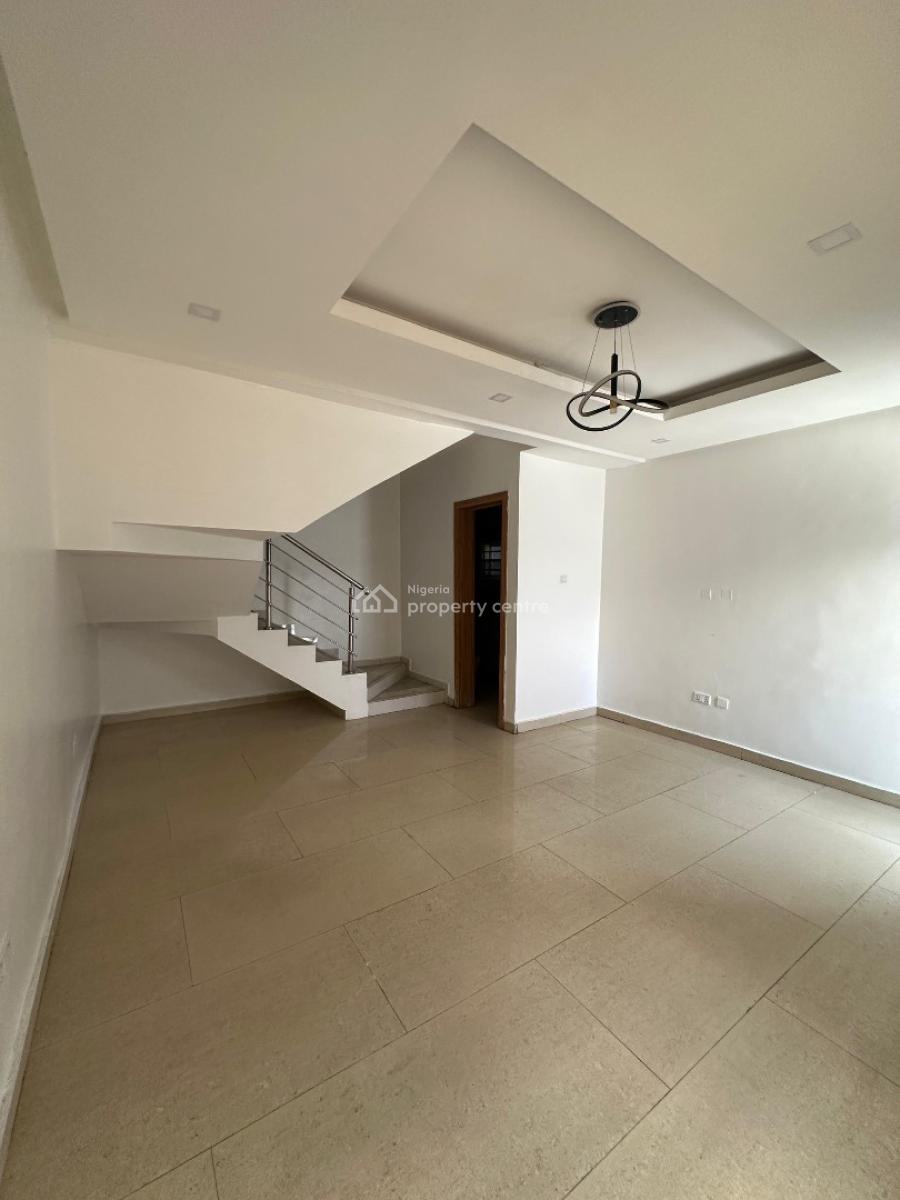 5 Bedroom Self Compound with 2 Bq, Lekki Phase 1, Lekki, Lagos, House for Rent
