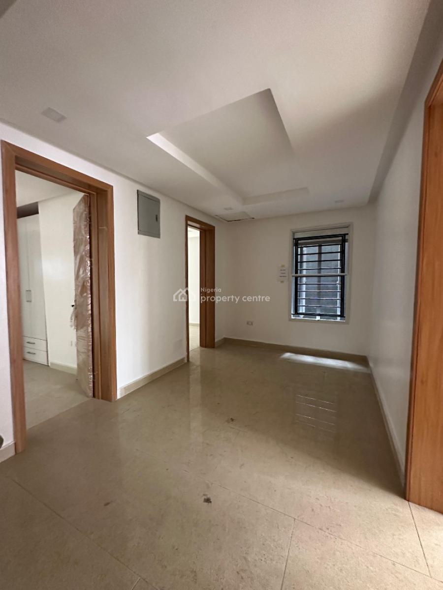 5 Bedroom Self Compound with 2 Bq, Lekki Phase 1, Lekki, Lagos, House for Rent
