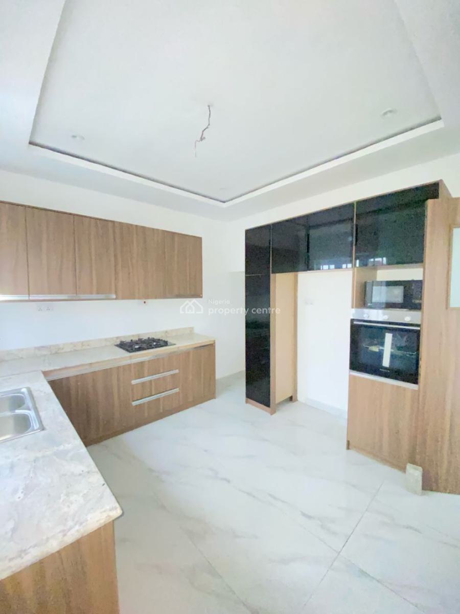 Spacious 4 Bedroom Terrace Duplex with Bq, Lekki Phase 1, Lekki, Lagos, Terraced Duplex for Rent