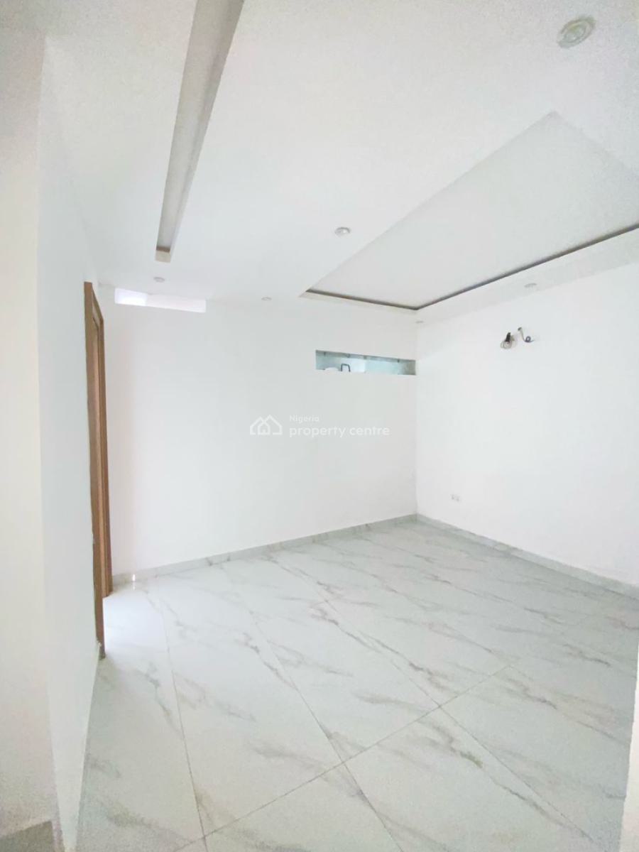 Spacious 4 Bedroom Terrace Duplex with Bq, Lekki Phase 1, Lekki, Lagos, Terraced Duplex for Rent
