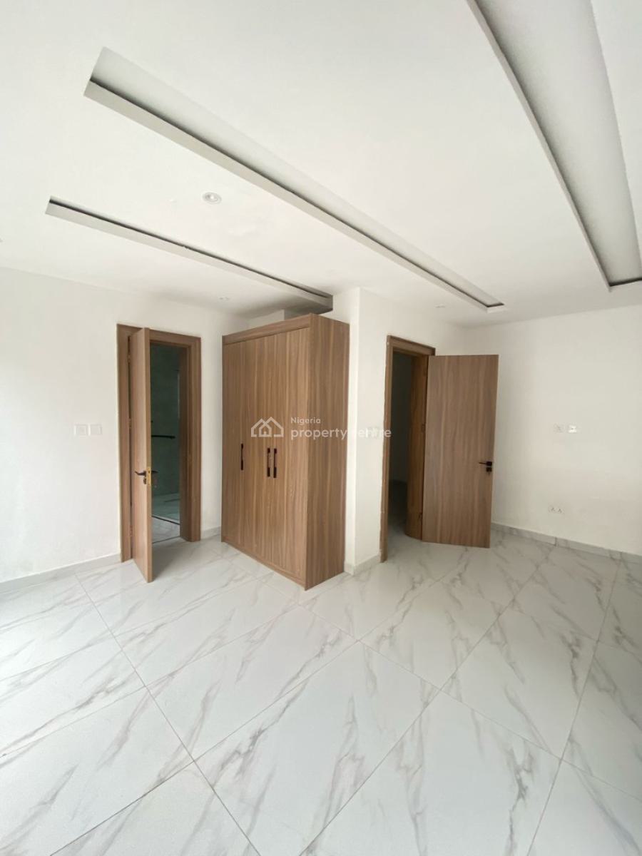 Spacious 4 Bedroom Terrace Duplex with Bq, Lekki Phase 1, Lekki, Lagos, Terraced Duplex for Rent
