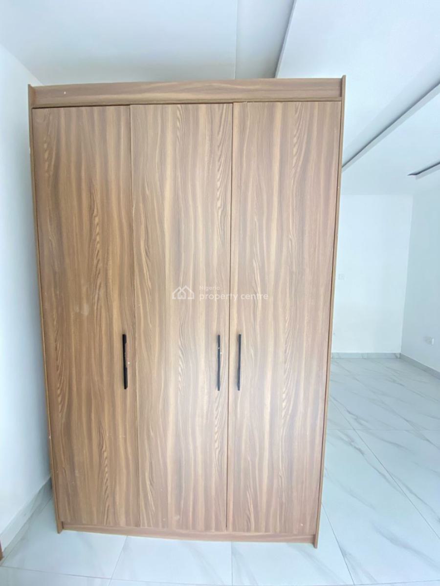 Spacious 4 Bedroom Terrace Duplex with Bq, Lekki Phase 1, Lekki, Lagos, Terraced Duplex for Rent