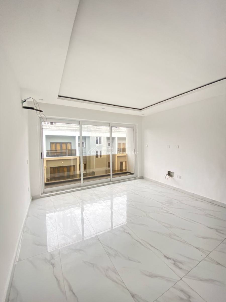 Spacious 4 Bedroom Terrace Duplex with Bq, Lekki Phase 1, Lekki, Lagos, Terraced Duplex for Rent
