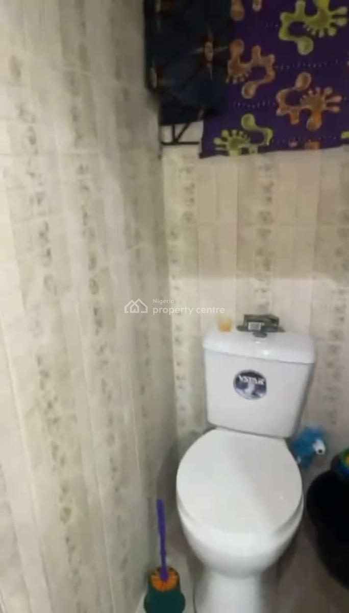 Lovely Sweet Self Contain, Off Pedro Road, Shomolu, Lagos, Self Contain (single Rooms) for Rent