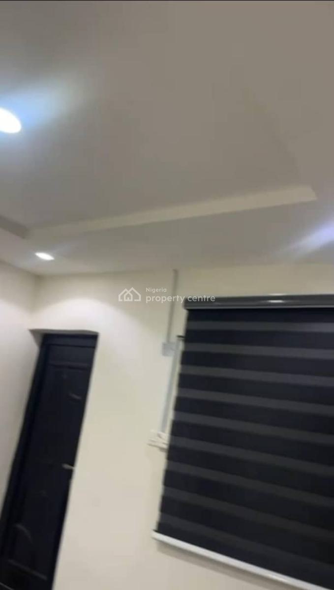 Lovely Sweet Self Contain, Off Pedro Road, Shomolu, Lagos, Self Contain (single Rooms) for Rent
