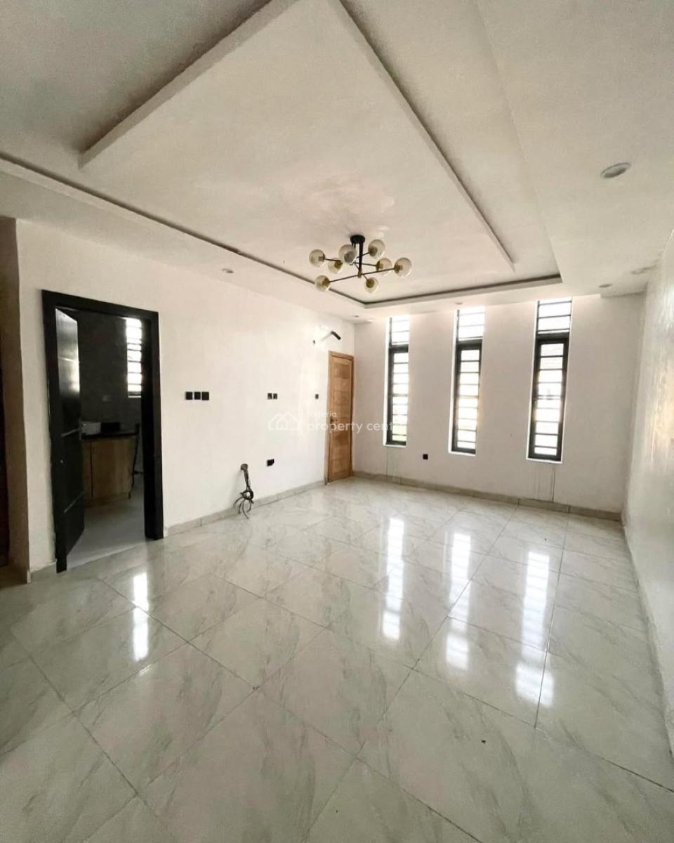 4bedroom Semi Detached with a Open Roof Terrace, Osapa, Lekki, Lagos, Semi-detached Duplex for Sale