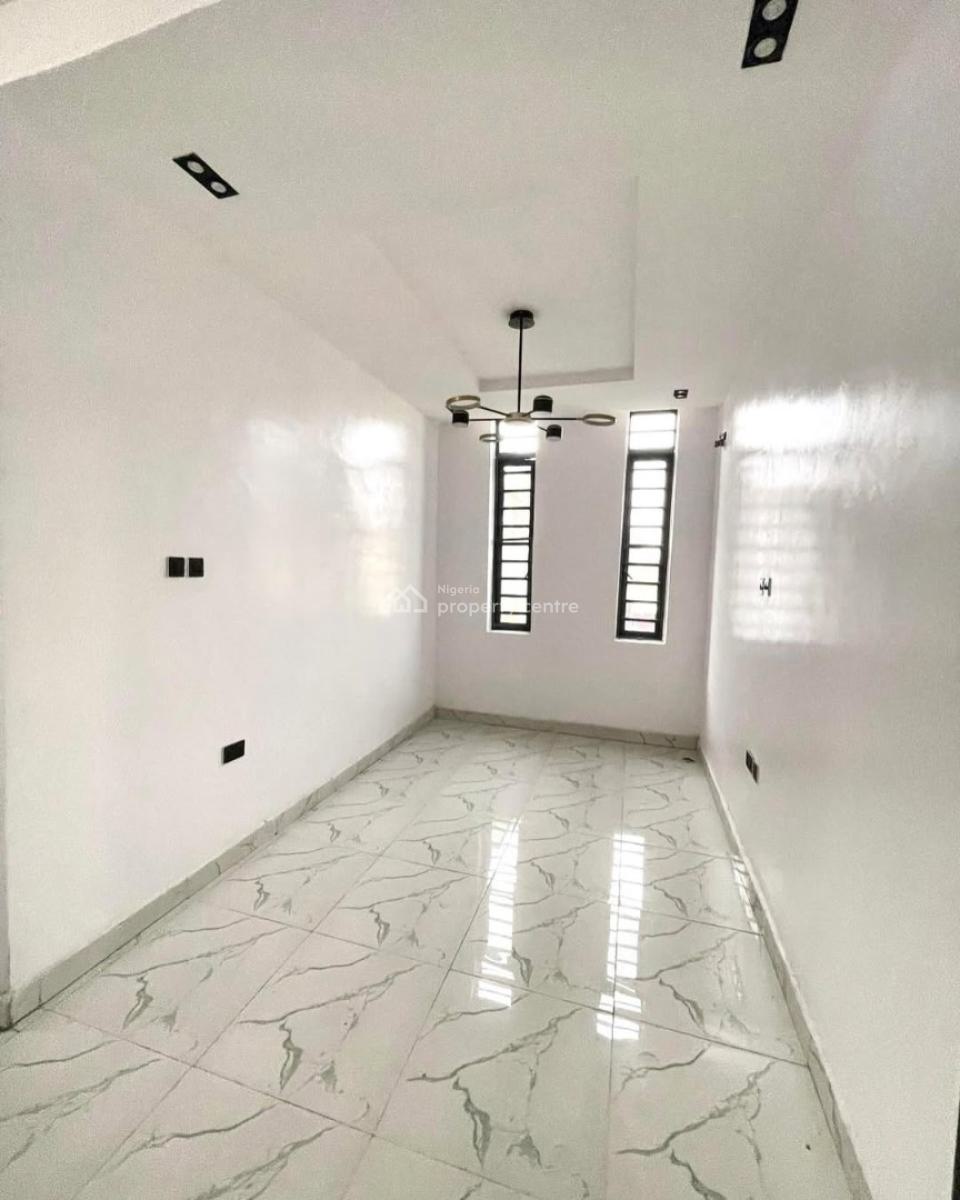 4bedroom Semi Detached with a Open Roof Terrace, Osapa, Lekki, Lagos, Semi-detached Duplex for Sale