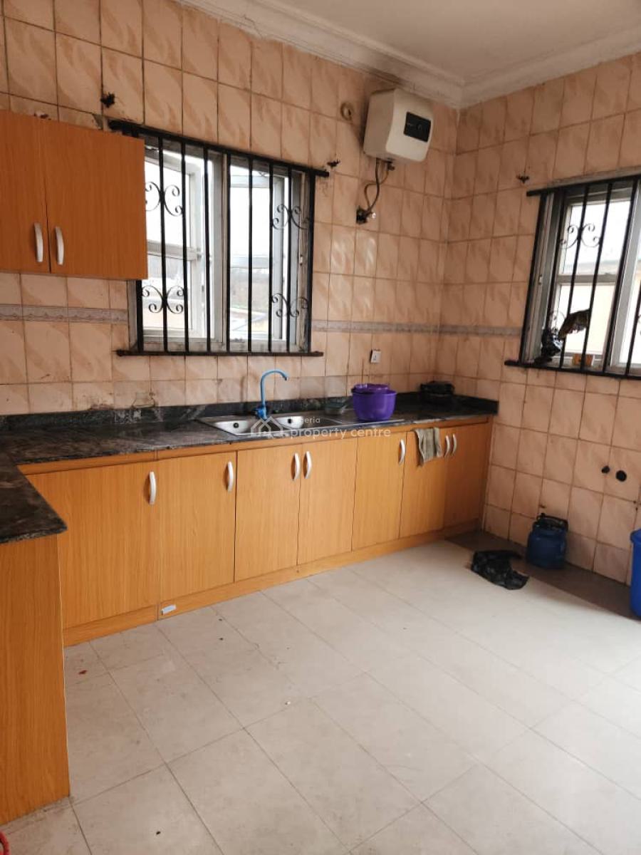 Spacious Room in a Shared Apartment, Royal, Ikota, Lekki, Lagos, Self Contain (single Rooms) for Rent