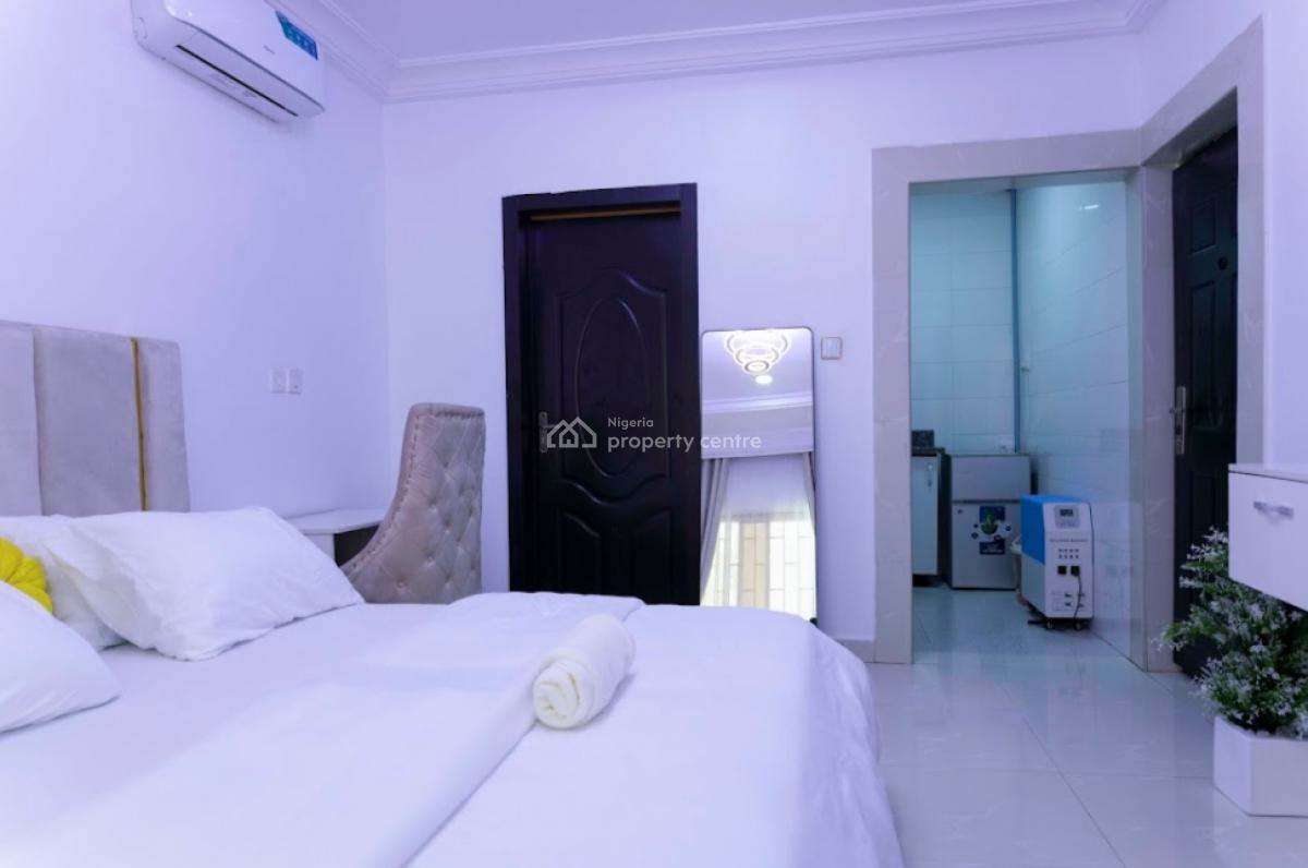 1 Bedroom Flat, No. 8 Ajisafe Street, Beside First Bank, Isaac Jones, Ikeja Gra, Ikeja, Lagos, Self Contain (single Rooms) Short Let
