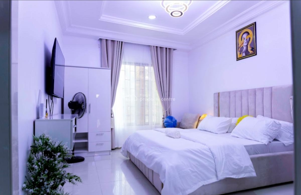 1 Bedroom Flat, No. 8 Ajisafe Street, Beside First Bank, Isaac Jones, Ikeja Gra, Ikeja, Lagos, Self Contain (single Rooms) Short Let