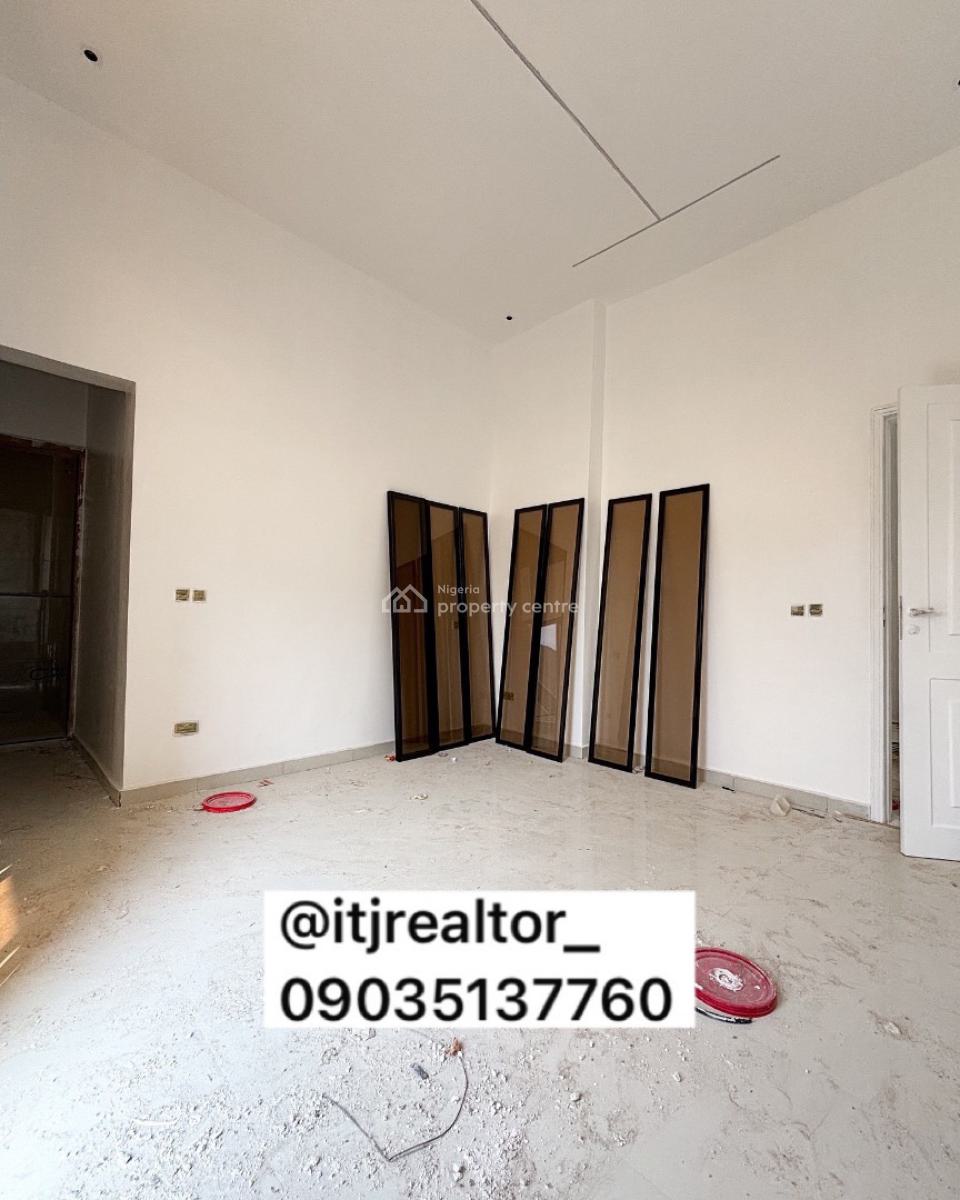 Stunning 3 Bedroom Apartment with Bq, Lekki Phase 1, Lekki Phase 1, Lekki, Lagos, Block of Flats for Sale