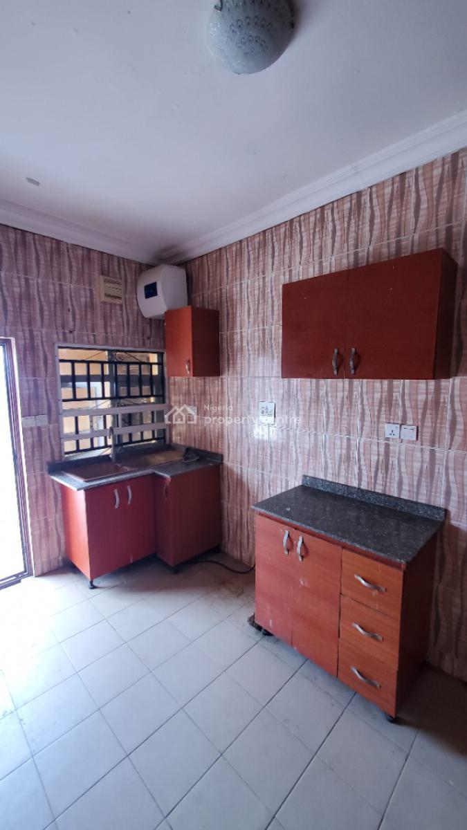 Most Spacious 3bedroom Penthouse with a Bq, 2nd Toll Gate, Lekki Phase 2, Lekki, Lagos, Flat / Apartment for Rent