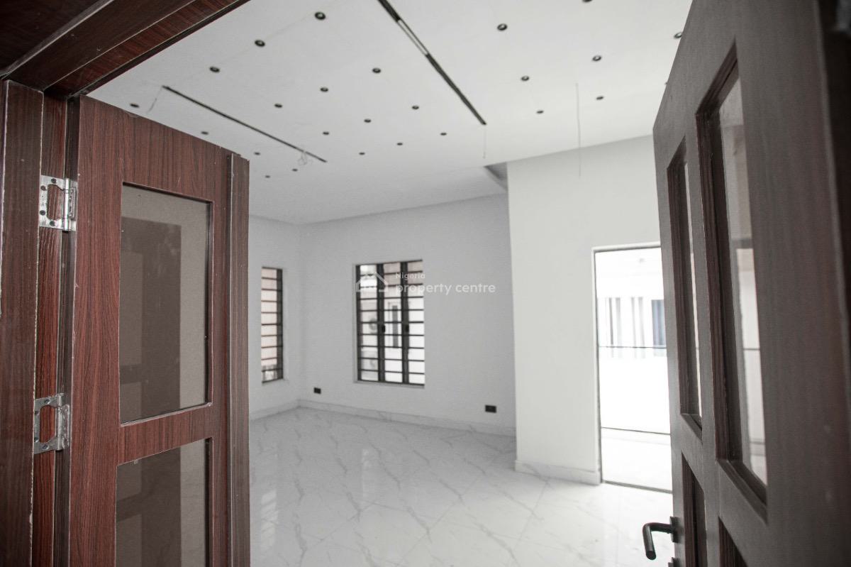 4 Bedroom Terrace, Ilasan, Lekki, Lagos, Terraced Duplex for Sale