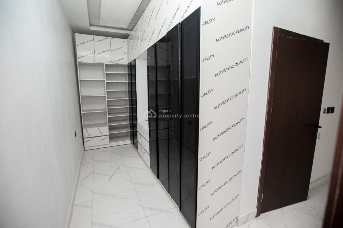 4 Bedroom Terrace, Ilasan, Lekki, Lagos, Terraced Duplex for Sale