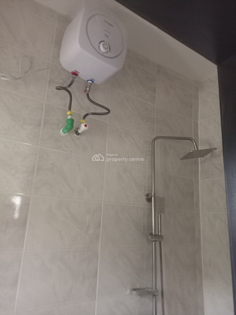 Luxury Newly Built 2 Bedroom, Jakande Gate, Oke Afa, Isolo, Lagos, Flat / Apartment for Rent