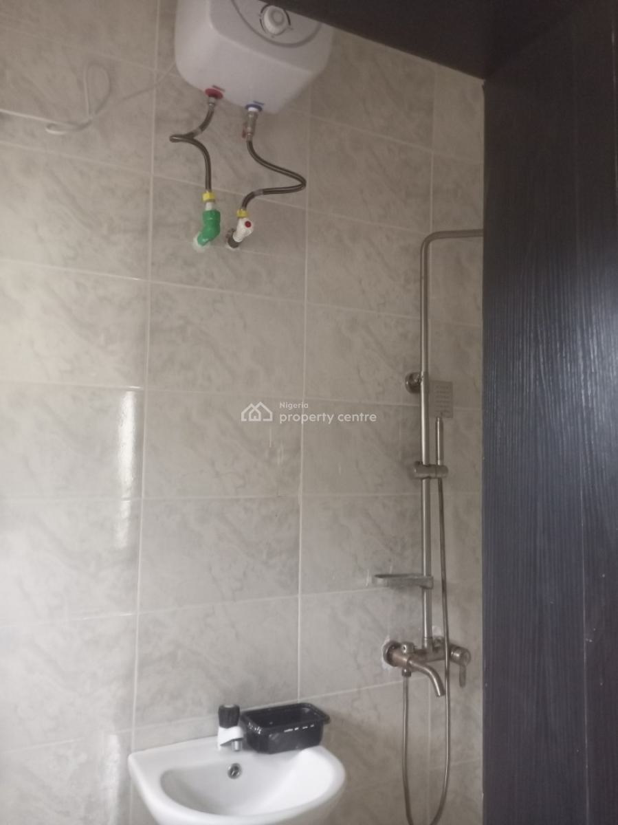 Luxury Newly Built 2 Bedroom, Jakande Gate, Oke Afa, Isolo, Lagos, Flat / Apartment for Rent