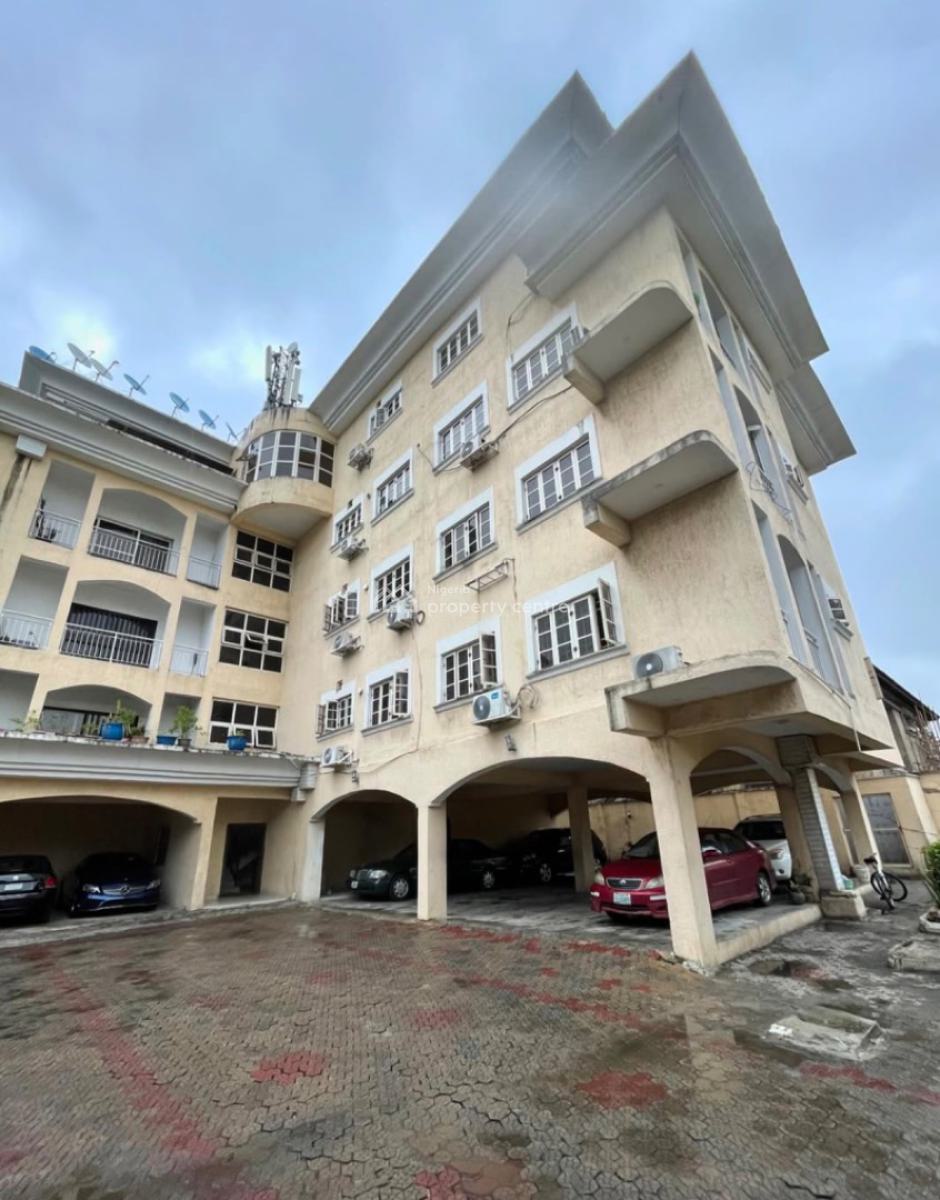 Spacious and Affordable 3 Bedroom Apartment, Ikoyi, Lagos, Flat / Apartment for Rent