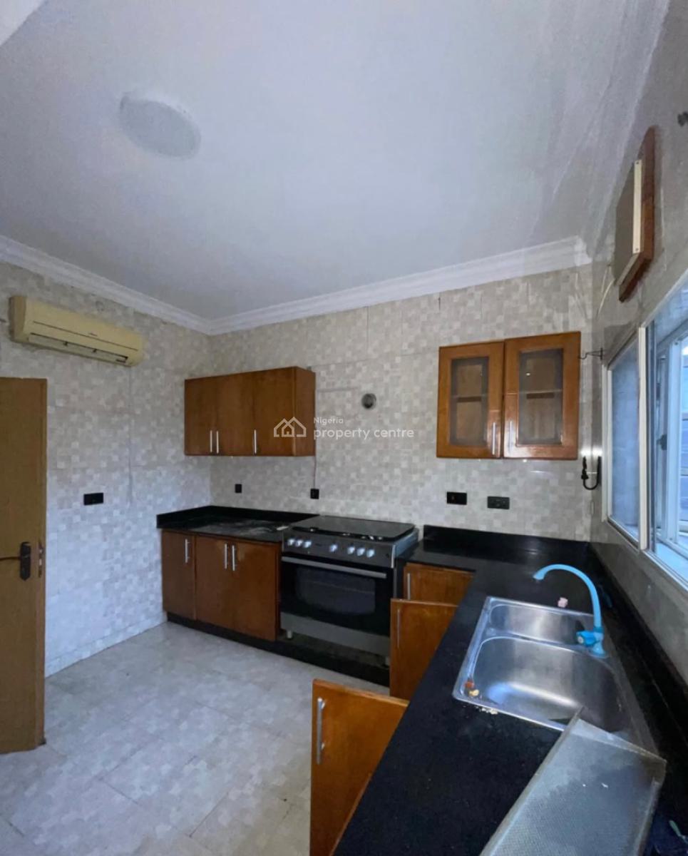 Spacious and Affordable 3 Bedroom Apartment, Ikoyi, Lagos, Flat / Apartment for Rent